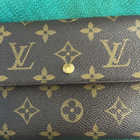 Authentic‎ Louis Vuitton Monogram Trifold Long Wallet - Picture 13 of 14